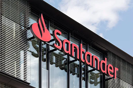 Банк Santander продает польские активы за €7 млрд